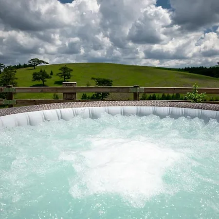 The Crown アパート