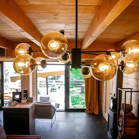 The Crown Apartmán *