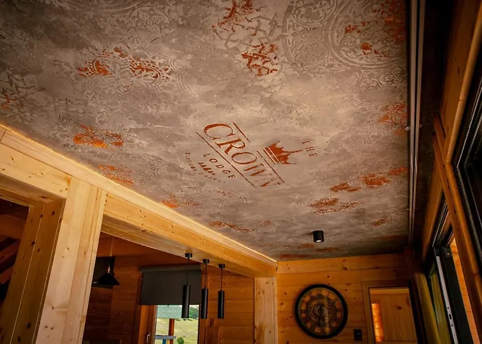 Apartament The Crown *